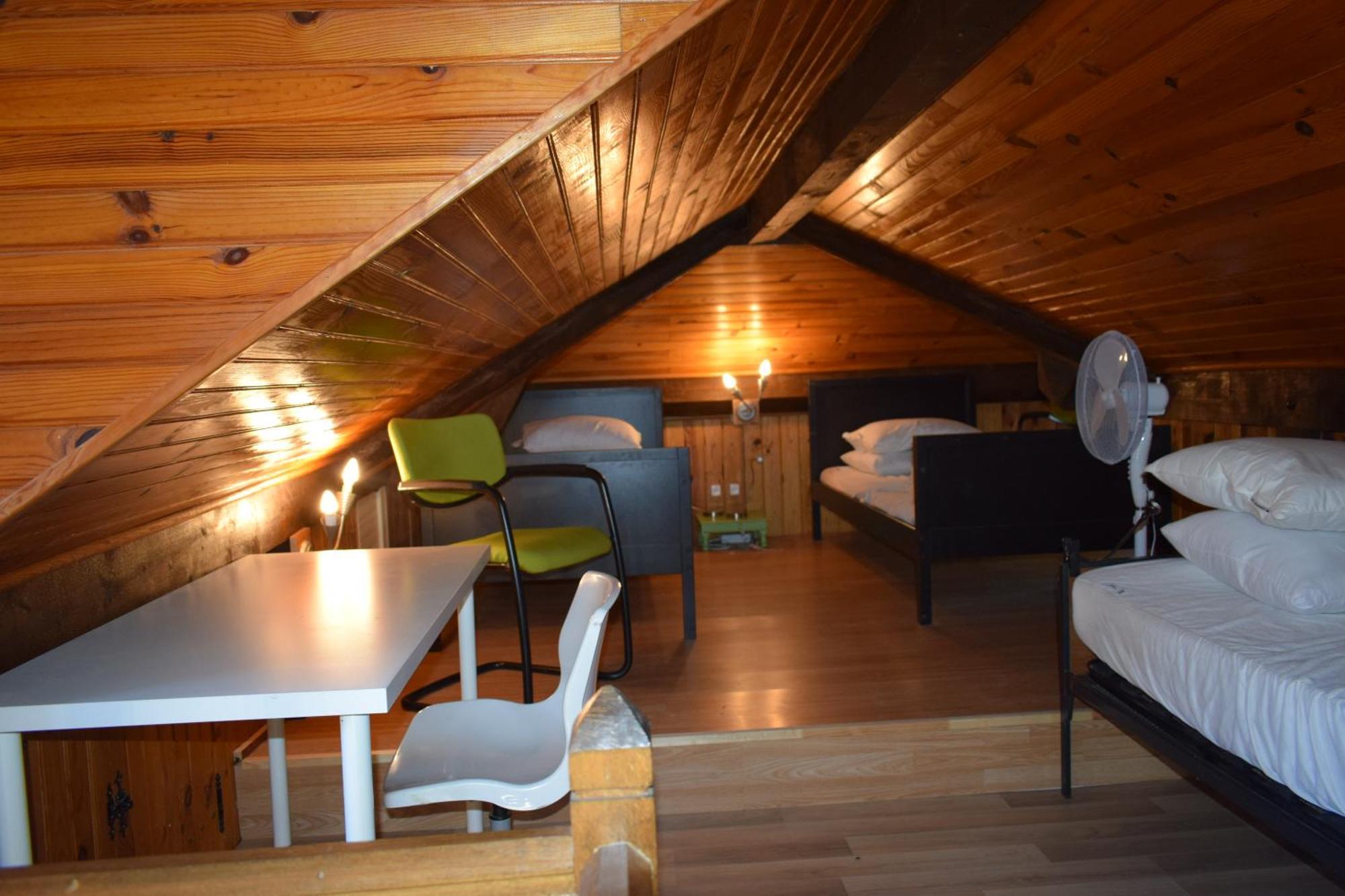 Le Chene D'Or Bed & Breakfast Marcheseuil Exterior photo