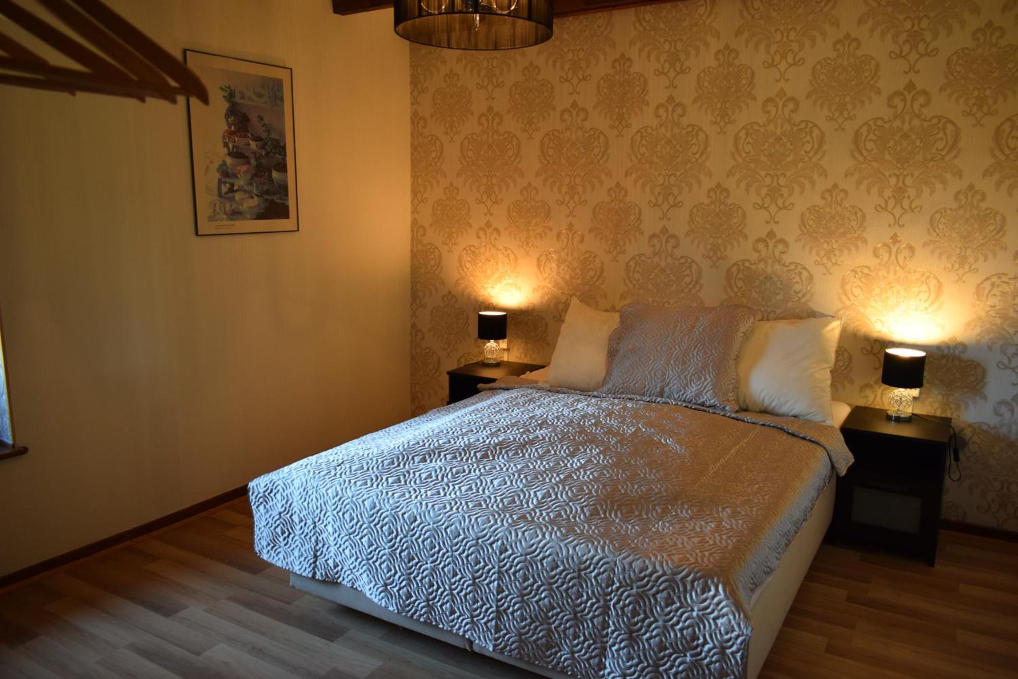 Le Chene D'Or Bed & Breakfast Marcheseuil Exterior photo